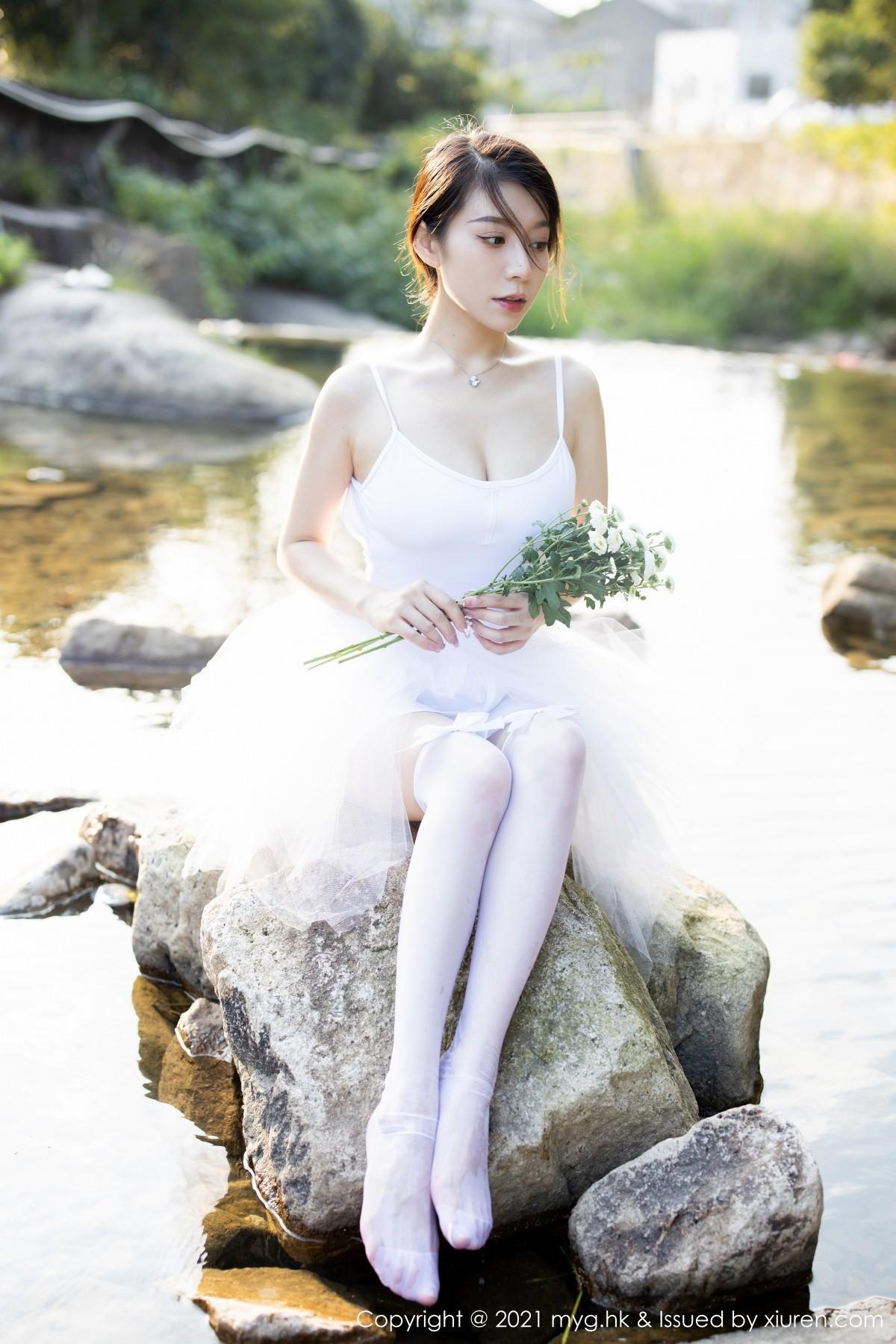 vetiver嘉宝贝儿长三角旅拍户外洁白芭蕾服饰湿身绝美写真86P 6