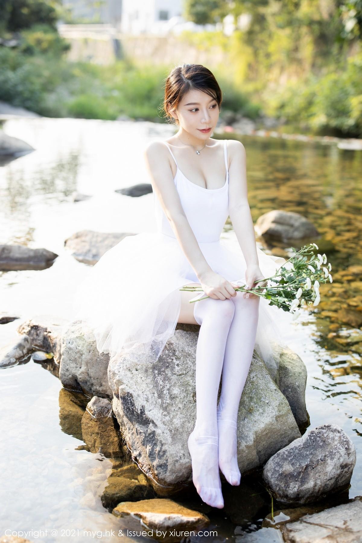 vetiver嘉宝贝儿长三角旅拍户外洁白芭蕾服饰湿身绝美写真86P 7