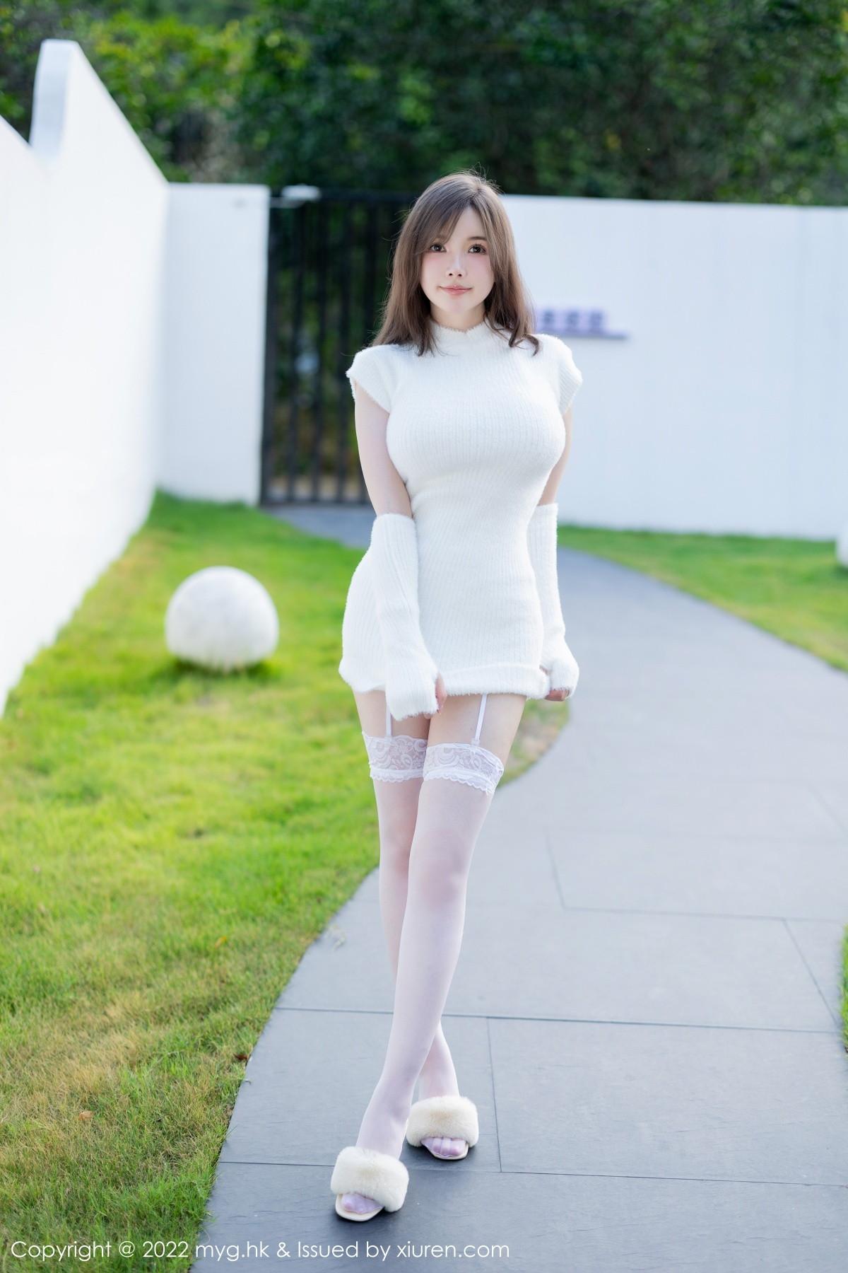 糯美子脱性感白色连衣短裙露蕾丝内衣配白丝吊袜绝美写真65P 3